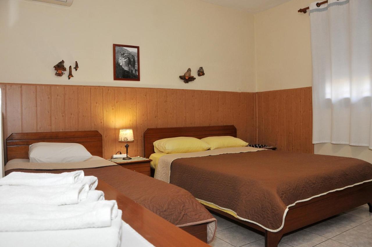 Guesthouse Bloutsos Rooms Kastrákion Eksteriør billede