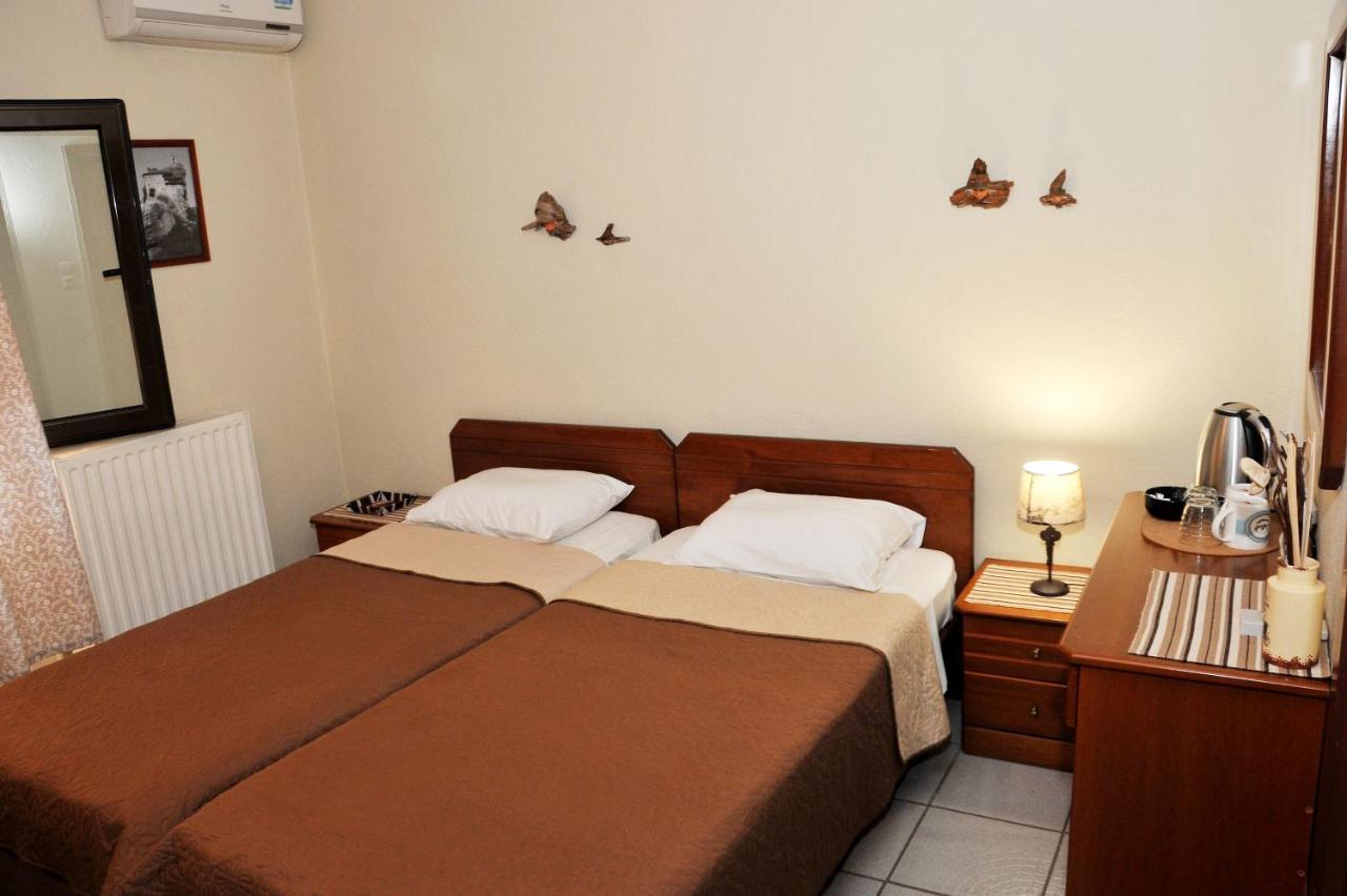Guesthouse Bloutsos Rooms Kastrákion Eksteriør billede