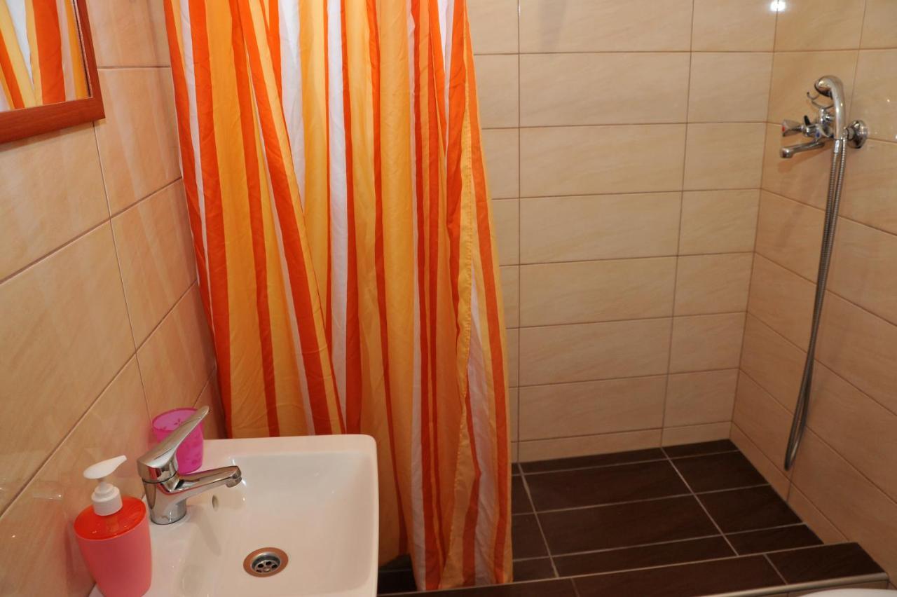 Guesthouse Bloutsos Rooms Kastrákion Eksteriør billede