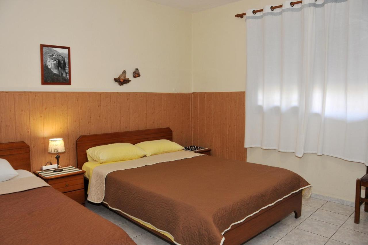 Guesthouse Bloutsos Rooms Kastrákion Eksteriør billede